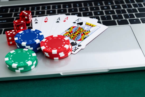 Mobile phone showing Andar Bahar betting controls